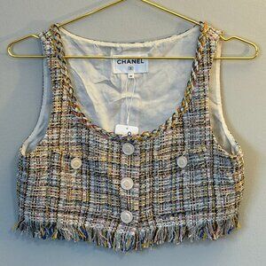 Chanel multicolor cotton tweed crop vest from the Karl Lagerfeld Cruise 2018 c.